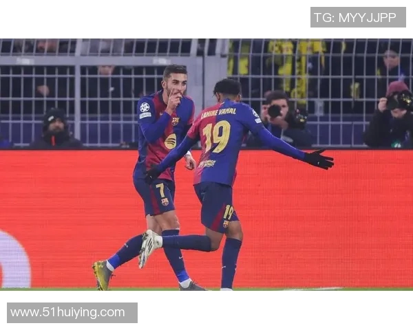 巴萨新援正式亮相,球迷期待他的表现能带来改变 巴萨新援正式亮相,球迷期待他的表现能带来改变