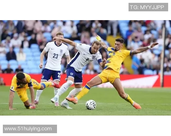 荷兰队与英格兰队激烈角逐，球迷瞩目不容错过！
