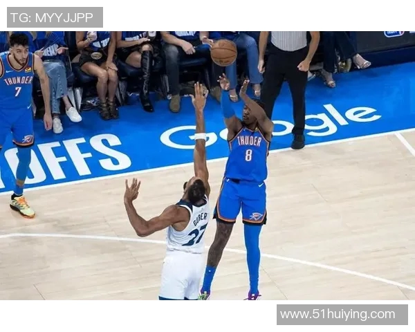 老鹰力克森林狼，特雷-杨32分闪耀全场