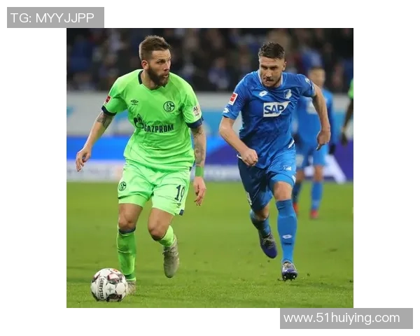 沙尔克04遭遇四连败,陷入德甲悬崖边缘 沙尔克04遭遇四连败,陷入德甲悬崖边缘